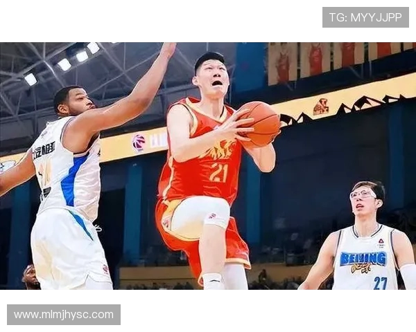 广州龙狮新任运动体能教练RicardoLopez正式加盟球队助力训练提升