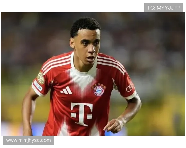 穆西亚拉积极恢复训练计划12月重返赛场状态